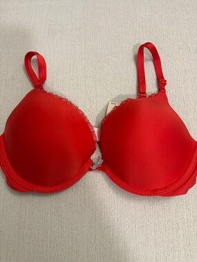 Victoria's Secret Red Padded Lace-Trim Bra